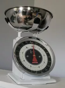 Typhoon Vtg Style White Kitchen Scale W/ Bowl & Box 8lb x 1oz 4kg x 20g - Picture 1 of 14