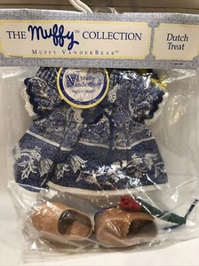 MUFFY VANDERBEAR Muffy's Outfit ~ DUTCH TREAT Outfit - NEW - Picture 1 of 11