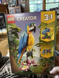 LEGO Creator 3 in 1 Exotic Parrot Animals Building Toy 31136 - #1f - Picture 1 of 9