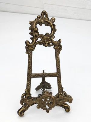 Antiguo caballete de latón ornamentado libro de imágenes placa soporte victoriano 8,5" de alto Foto 1 de 4