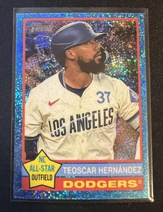 2025 Topps Heritage #395 Teoscar Hernandez Cromo Blu Chiaro Sparkle Dodgers - Foto 1 di 2