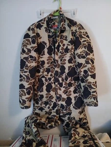 VINTAGE WINCHESTER COVERALLS MEN'S SIZE SMALL DUCK CAMO FULL ZIP OUTDOORS - Picture 1 of 14