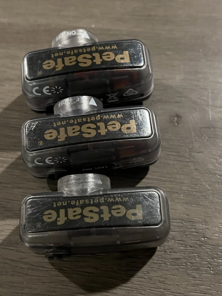 PetSafe Elite Little Dog Receiver Collar 300-1043. Great Condition - Image 1 of 4