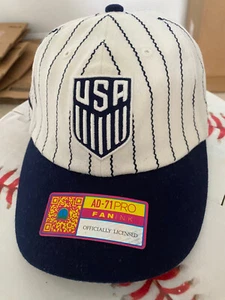 US Soccer National One Nation One Team EST 1913 Fan Ink Yankee EE. UU. Gorra USMNT - Imagen 1 de 7