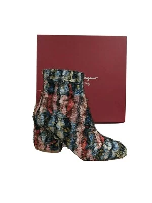 Bota Salvatore Ferragamo NOVA Multicolorida PISA Tamanho 7 NOVA NA CAIXA - Imagem 1 de 4