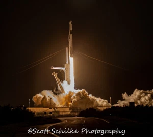 2021 APRIL 23 8x10 PHOTO SPACEX NASA CREW-2 LC39A Falcon 9 ASTRO DRAGON LAUNCH 7 - Bild 1 von 1