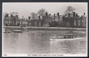 Middlesex Postcard - The Thames and Hampton Court Palace    RT2449 - Foto 1 di 2