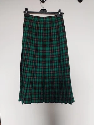 Windsmoor Plaid Pleated Skirt Size 10  Full Lined 100% Wool - Image 1 of 4