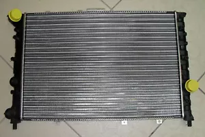 Radiatore Alfa Romeo 156 1.9 JTD Dal '97 -> - Foto 1 di 1