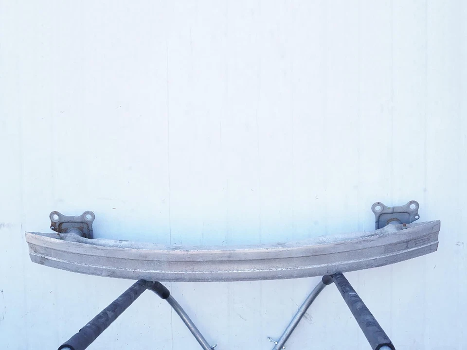 2000 - 2006 Audi Tt Convertible Reinforcement Bar Bumper Front 8N0807108b Oem - Image 1 of 4