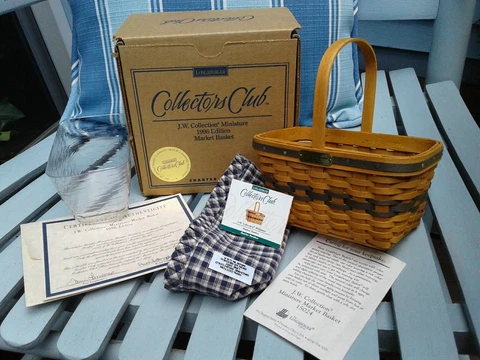 LONGABERGER J W MINI MARKET BASKET COMBO,  FAMILY SIGNED, NEW IN BOX Cover