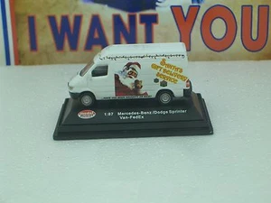   HO 1:87  " MERCEDES-BENZ" VAN  #19401 SANTA'S GIFT DELIVERY PACKAGE OF 2 - Picture 1 of 4