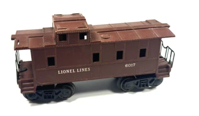 Lionel Post War 6017 Caboose - Image 1 of 4