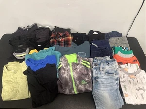 Boys clothing lot Size 4-5 Years old Jeans Shorts Hoodie Shirts Coat 29pc - Picture 1 of 24