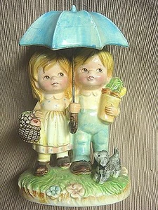 Vintage Little Boy & Girl Under Umbrella w/ Puppy &  #'d C-9031 - Picture 1 of 11