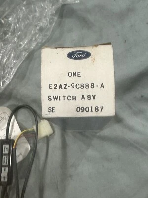 NOS 1980 1981 1982 1983 FORD MUSTANG FACTORY CRUISE CONTROL SWITCH SET NEW OEM - Image 1 of 4