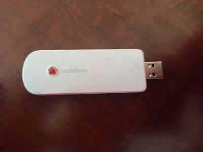Chiavetta USB Vodafone Modem Internet - Immagine 1 di 3