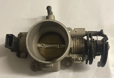 2010 11 KIA SOUL HYUNDAI ELANTRA OEM THROTTLE BODY [CHECK PART#] 35170-26910 - Image 1 of 4