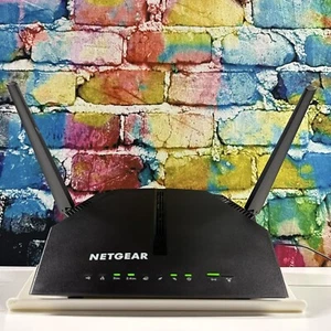 NETGEAR DOCSIS AC1200 WiFi Cable Modem + Router Model: C6220 w/ AC Adaptor Plug - Picture 1 of 23