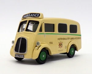 Corgi 1/43 Scale CC06202 - Morris J Ambulance - Nottingham City - Picture 1 of 5