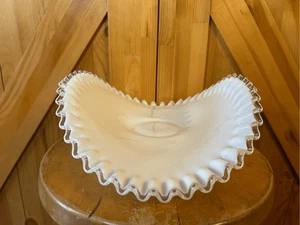 FENTON ART GLASS SILVER CREST 12" DIAMETER LOW FOOTED BANANA BOWL (8725) - Picture 1 of 12