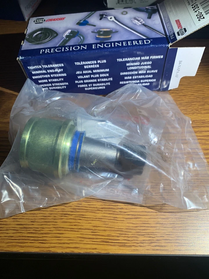 NUEVA NAPA 260-1351 Suspensión Rótula Delantera Inferior - Se Adapta a Ford 92-13 Foto 1 de 4