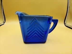 Vintage Hazel Atlas Cobalt Blue Chevron Larger Size Milk / Cream Pitcher - Picture 1 of 10