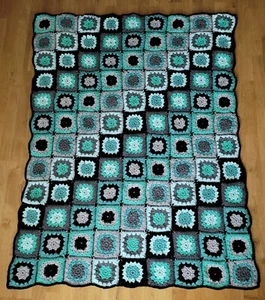 Granny Square, Häkeldecke,Kuscheldecke,Wolldecke Handarbeit Babydecke Neu - Bild 1 von 6