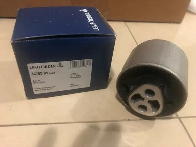   2005-2008 Porsche boxster 987 /2006-2008 Cayman manual transmission mount  - Image 1 of 2