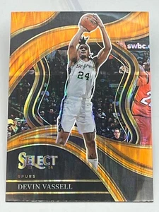 2023-24 Panini Select Basketball Courtside Card #248 Devin Vassell Orange Flash - Picture 1 of 3