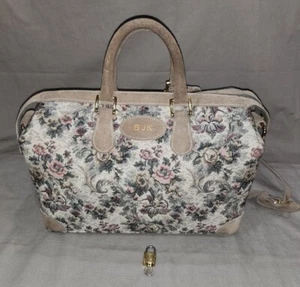 VINTAGE FRENCH LUGGAGE CO GRAY ROSE COSMETIC TRAIN CASE - Picture 1 of 7