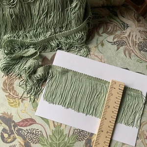 Quality 8cm silky chainette lampshade fringe LIGHT SAGE DUSKY GREEN 1m F022 - Picture 1 of 2
