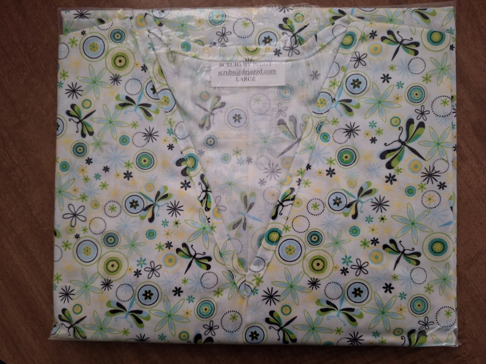 Dragonflies & Designs Medical Scrub Shirt LARGE - Image 1 of 1