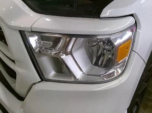 Used Left Headlight Assembly fits: 2019 Ram Dodge 1500 pickup new style 6 lug wh - Picture 1 of 24