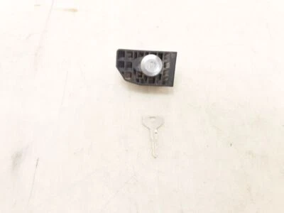 Cilindro de bloqueo de puerta de pasajero Jeep JK Wrangler con llave 2011 2012 2013-2017 106007 Foto 1 de 4