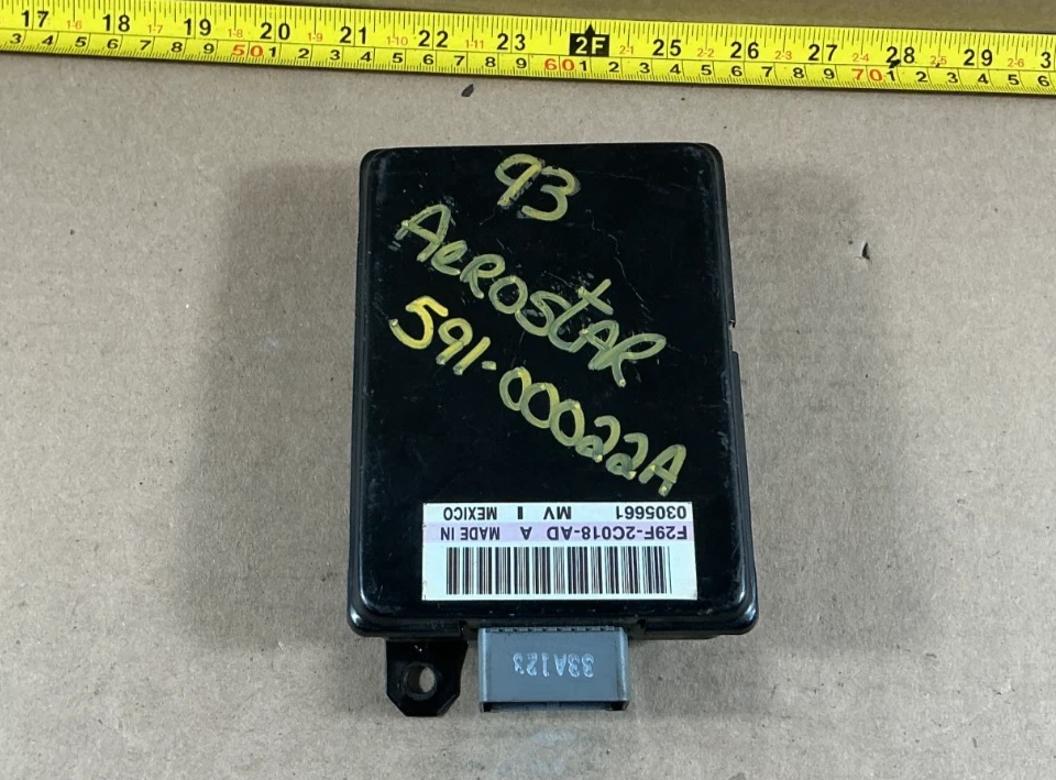 1992 - 1993 Ford Aerostar ABS módulo de controle de freio antibloqueio F29F-2C018-AD - Imagem 1 de 4