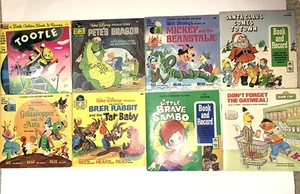 Lotto 8 libri e dischi Disney Sesame Street e altri - Foto 1 di 19