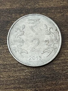 2013 India 2 Rupees Actual Coin TK6070* - Picture 1 of 3