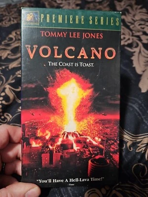 Volcano (VHS, 1997) Foto 1 de 3