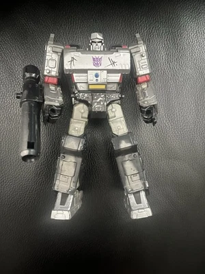 Hasbro Transformers War for Cybertron Megatron Netlifx Spoiler Pack Suelto Foto 1 de 2