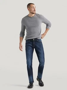 Lee Men's Extreme Motion Straight Fit Tapered Leg Jean- Trip - Picture 1 of 7
