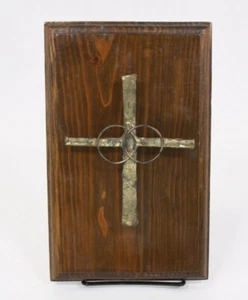 Nails Cross Crucifix Cross Folk Art Alice Tom 1975 Pete Wed Family MCM Vtg Mod  - Picture 1 of 12