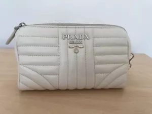 Luxurious Small Prada bag - Quilted Leather Mini/Make-up bag - Picture 1 of 11