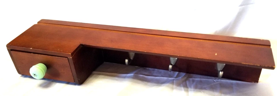 Montaje en Pared Madera Maciza 20" Estante 3 Llaves Abrigo Ganchos Jadita Tirar Cajón Placa Ranura Foto 1 de 4