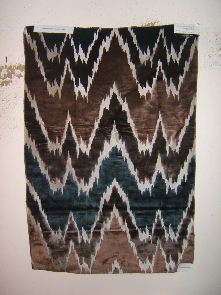 Gaston Y Daniela, Lorenzo Castillo, Alejandro, Cut Velvet Novelty, Clr Marino - Image 1 of 1