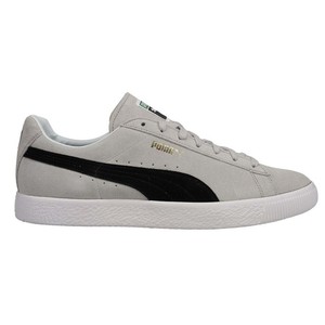 light grey suede pumas