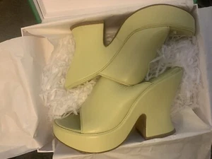 bottega veneta Shoes - Picture 1 of 11
