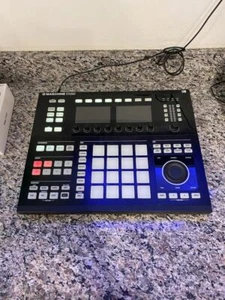 Native Instruments Maschine Studio Black - For Parts - Registered to unknown acc - Picture 1 of 12