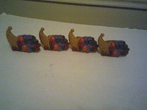 4 Basket of Fruit Wood Napkin Rings - Picture 1 of 4