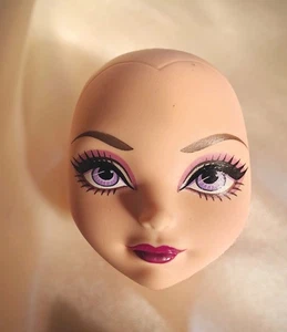 EVER AFTER HIGH RAVEN QUEEN PROTOTYPE HEAD - Picture 1 of 4